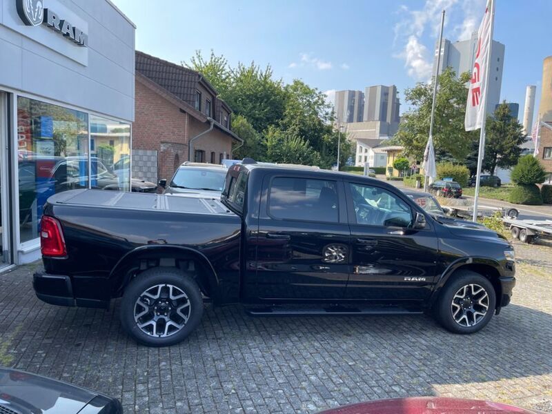 Gebraucht Dodge Ram 420 PS (308 kW) 2024 Diamond black Pickup