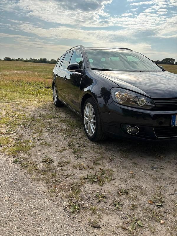 Gebraucht VW Golf V 140 PS (102 kW) 2009 Schwarz Kombi