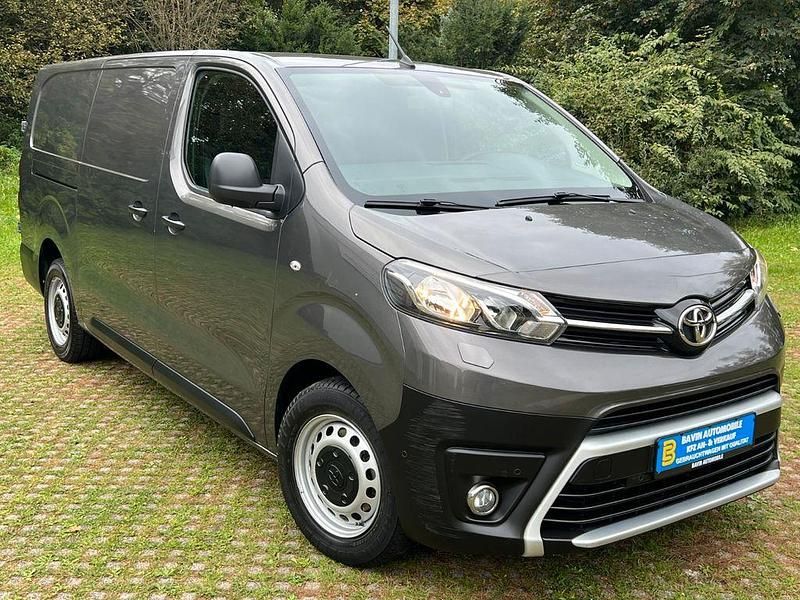 Gebraucht Toyota Proace 122 PS (89 kW) 2020 Grau Van / Kleinbus