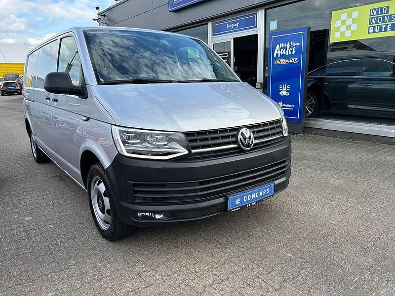 Gebraucht VW Transporter 180 PS (132 kW) 2015 Reflexsilber metallic Van