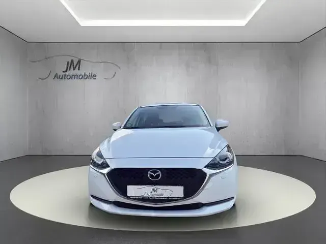 Gebraucht Mazda 2 Center-Line 125 PS (91 kW) 2022 Weiß Limousine