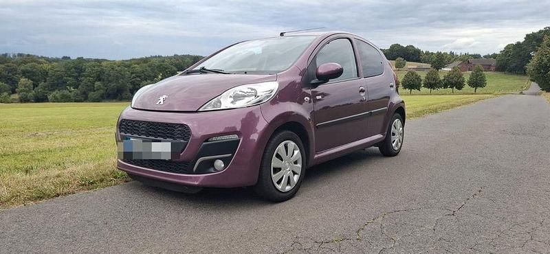 Violet Gebraucht 2013 Peugeot 107 Style Kleinwagen | 3.800 € (Fairer Preis) - Bild 1/4