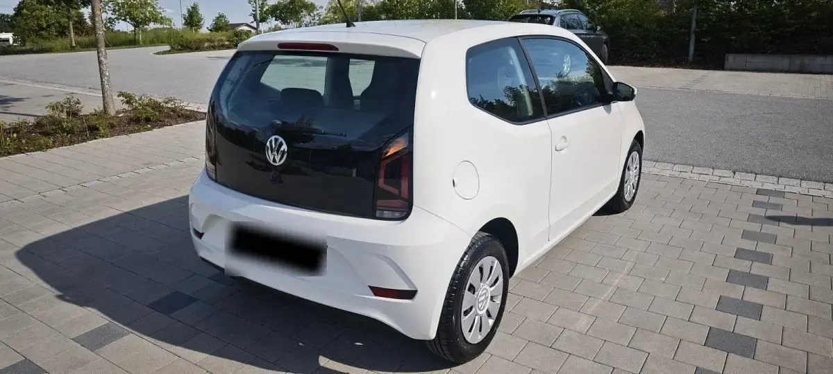 Gebraucht VW up! move up! 60 PS (44 kW) 2016 Weiß Kleinwagen