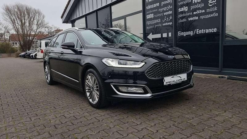 Schwarz Gebraucht 2018 Ford Mondeo Vignale Kombi | 12.490 € (Fairer Preis) - Bild 1/4