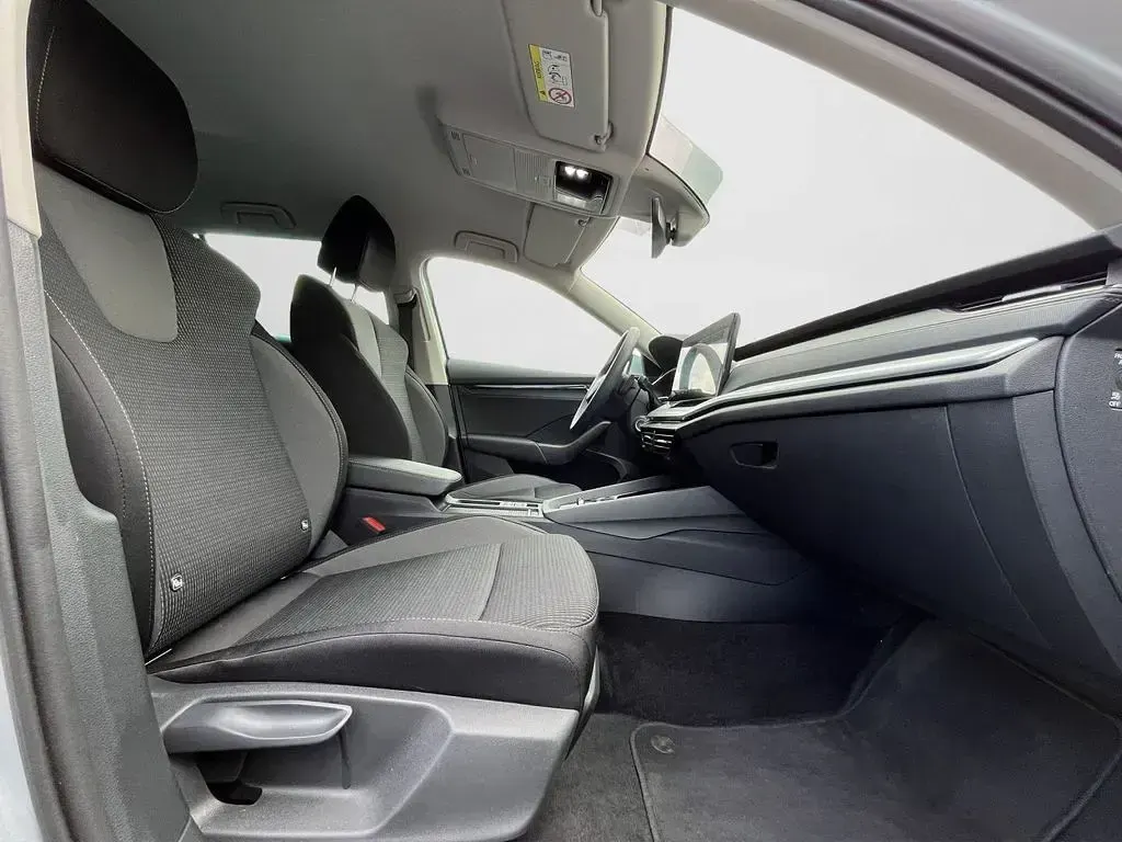 Gebraucht Skoda Octavia Selection 150 PS (110 kW) 2025 Brillantsilber metallic Kombi