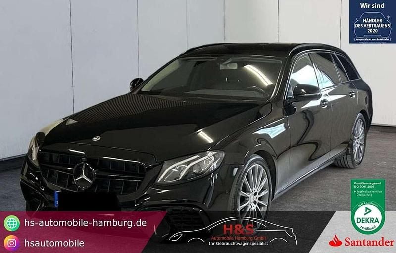 Schwarz unilack Gebraucht 2019 Mercedes E220 AMG line Kombi | 26.400 € (Guter Preis) - Bild 1/4