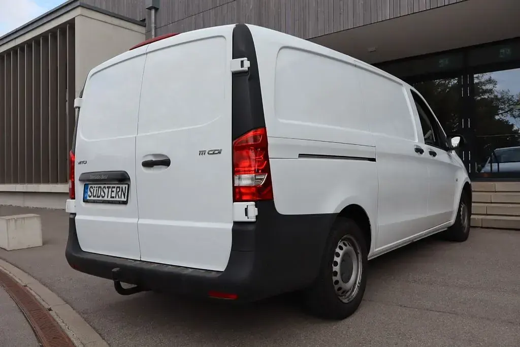 Gebraucht Mercedes Vito 114 PS (83 kW) 2016 Weiß Van