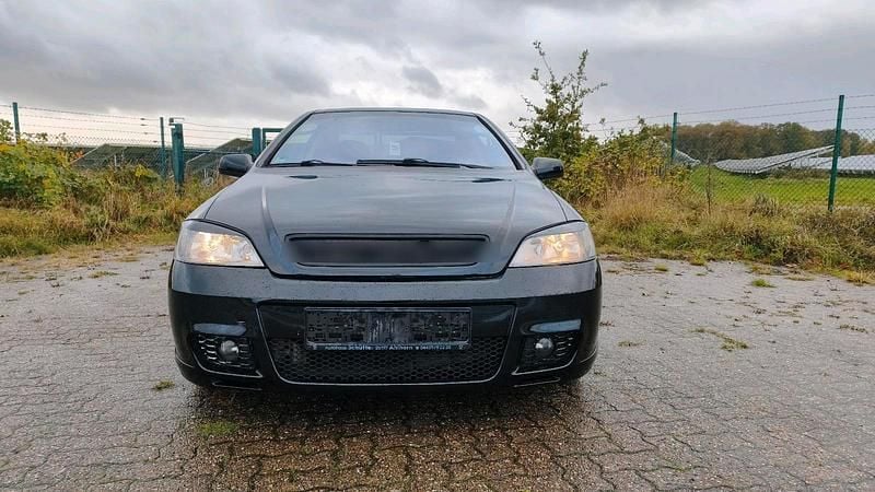 Schwarz Gebraucht 2001 Opel Astra OPC Coupé | 3.250 € (Fairer Preis) - Bild 1/4