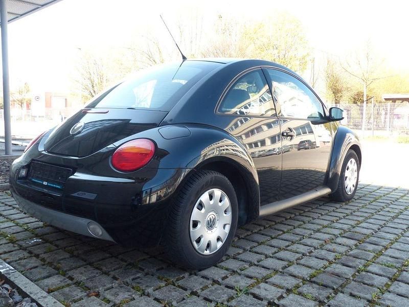 Gebraucht VW New Beetle 102 PS (75 kW) 2006 Schwarz Kleinwagen