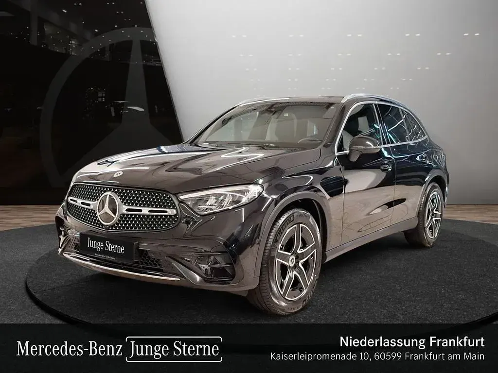 Gebraucht Mercedes GLC220 AMG 197 PS (144 kW) 2025 Schwarz SUV