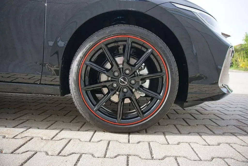 Nowe VW Golf VIII 116 KM (85 kW) 2026 Czarny Sedan/Limuzyna