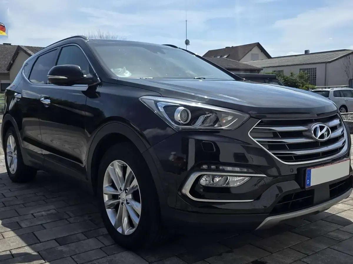 Gebraucht Hyundai Santa Fe 200 PS (147 kW) 2016 Schwarz SUV