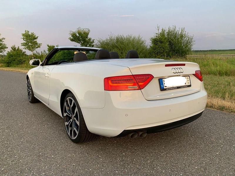 Gebraucht Audi A5 Cabriolet S-Line 177 PS (130 kW) 2013 Weiß Cabrio