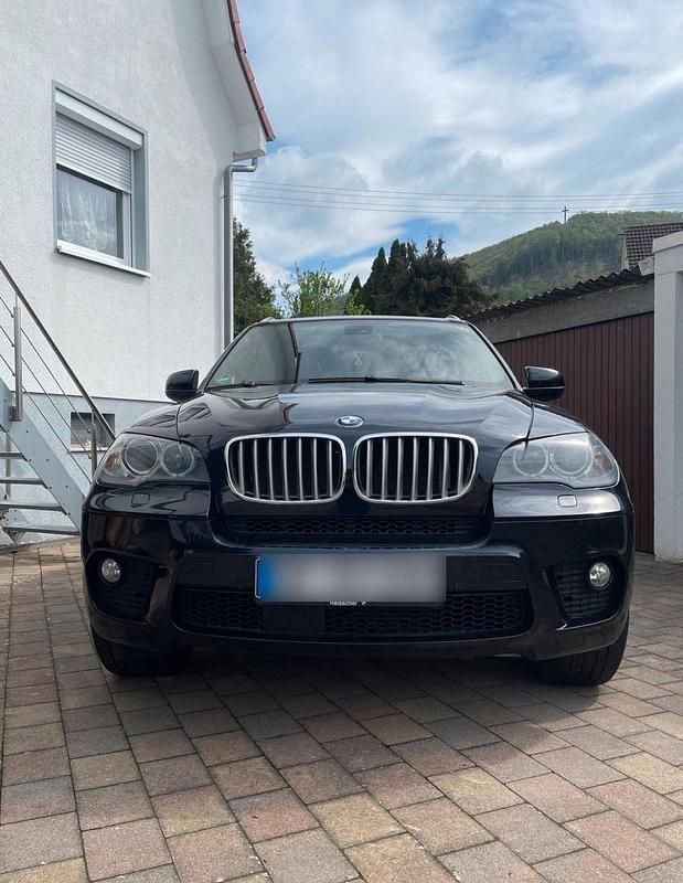 Schwarz Gebraucht 2011 BMW X5 Comfort Edition SUV | 17.000 € - Bild 1/4