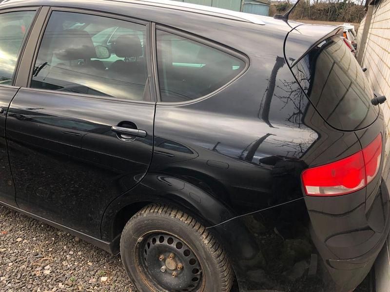 Gebraucht Seat Altea Reference 105 PS (77 kW) 2013 Schwarz Van / Kleinbus