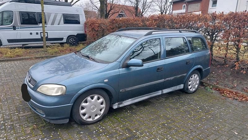 Gebraucht Opel Astra 101 PS (74 kW) 1998 Blau Kombi