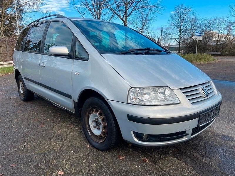 Gebraucht VW Sharan 116 PS (85 kW) 2000 Satinsilber metallic Van / Kleinbus
