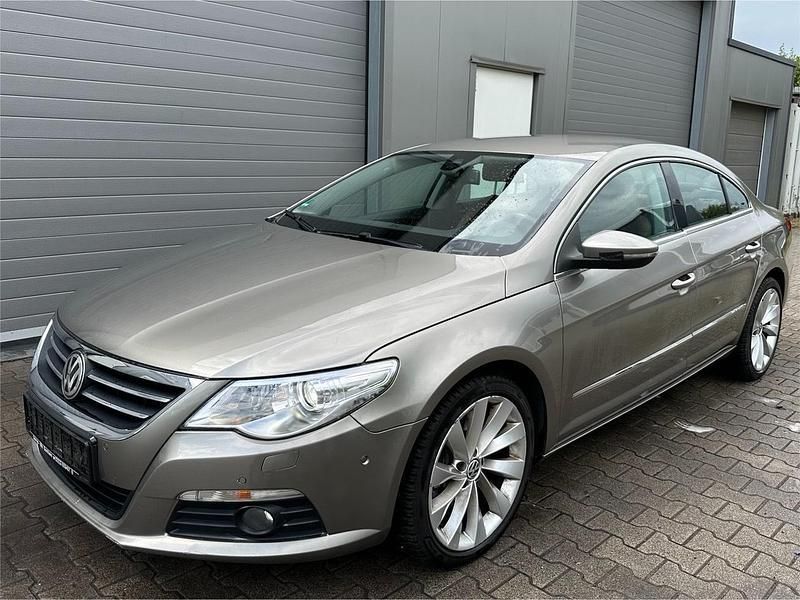 Braun Gebraucht 2010 VW CC Limousine | 5.899 € (Guter Preis) - Bild 1/4