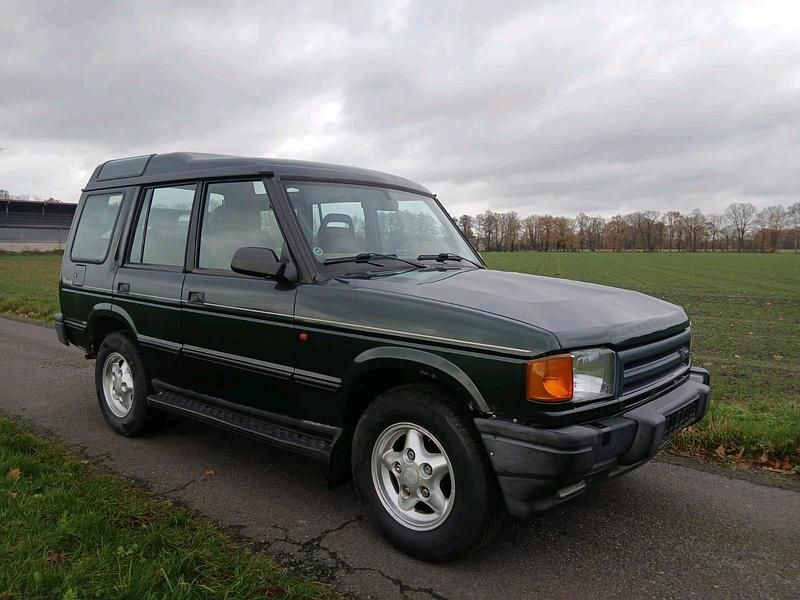Grün Gebraucht 1997 Land Rover Discovery SUV | 3.650 € - Bild 1/4