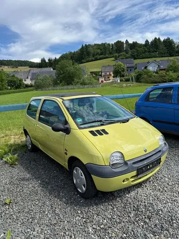 Gebraucht Renault Twingo Liberty 58 PS (42 kW) 2000 Gelb Kleinwagen