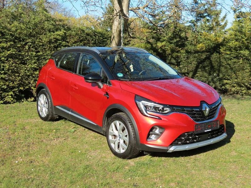 Gebraucht Renault Captur Intens 158 PS (116 kW) 2021 Rot SUV