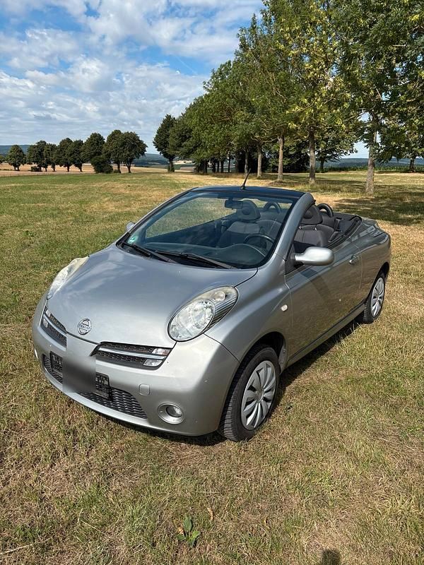 Grau Gebraucht 2006 Nissan Micra C+C Cabrio | 2.200 € (Fairer Preis) - Bild 1/4