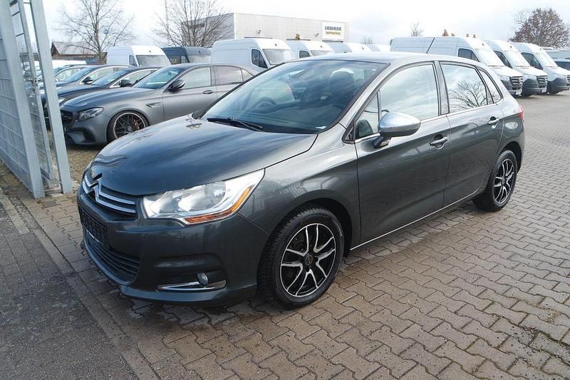 Gebraucht Citroën C4 SELECTION 114 PS (83 kW) 2014 Grau Limousine