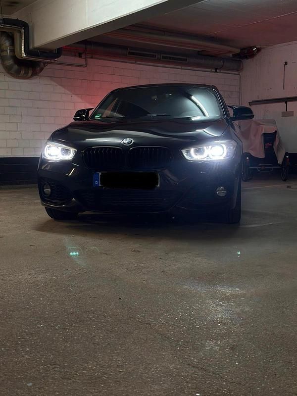 Gebraucht BMW 118 M Sport 136 PS (100 kW) 2017 Schwarz Kleinwagen