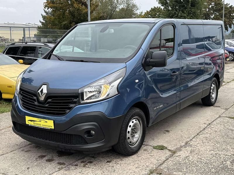 Gebraucht Renault Trafic 145 PS (106 kW) 2017 Blau Van / Kleinbus