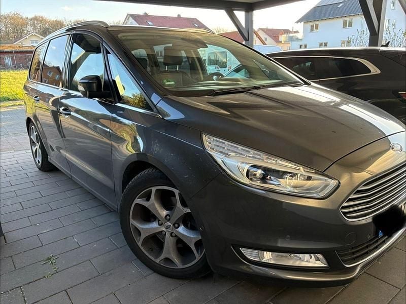 Gebraucht Ford Galaxy Titanium 160 PS (117 kW) 2018 Grau Van / Kleinbus