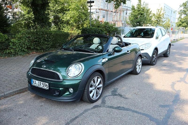 Grün Gebraucht 2012 Mini Roadster Cabrio | 14.000 € - Bild 1/4