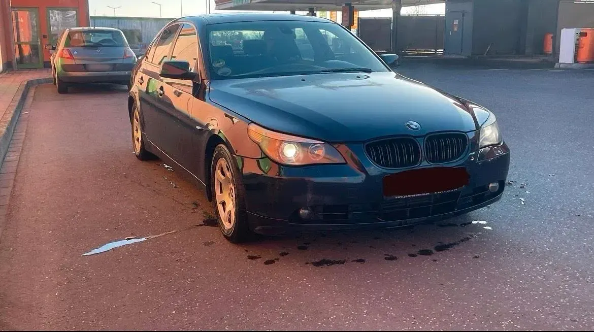 Gebraucht BMW 525 177 PS (130 kW) 2005 Blau Limousine