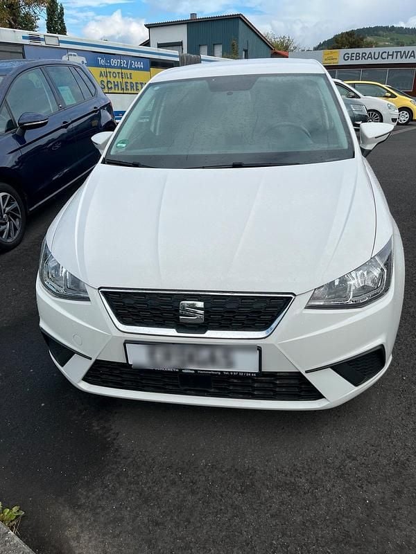 Weiß Gebraucht 2020 Seat Ibiza Kleinwagen | 8.750 € (Guter Preis) - Bild 1/4