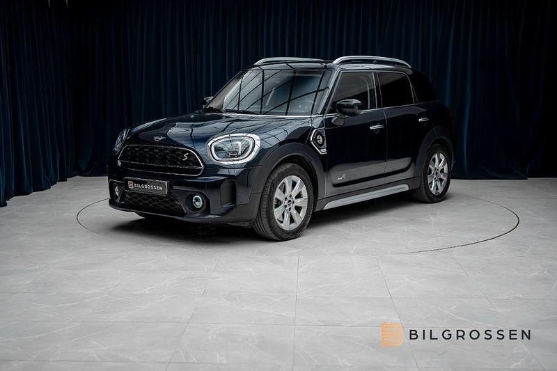 Gebraucht Mini Cooper SE 91 kW (125 PS) 2023 Schwarz Kleinwagen