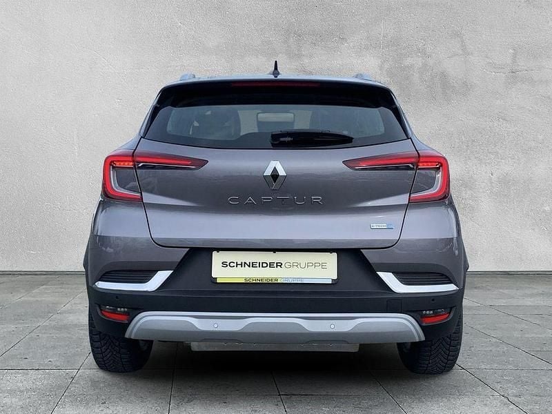 Gebraucht Renault Captur Intens 158 PS (116 kW) 2022 Grau SUV