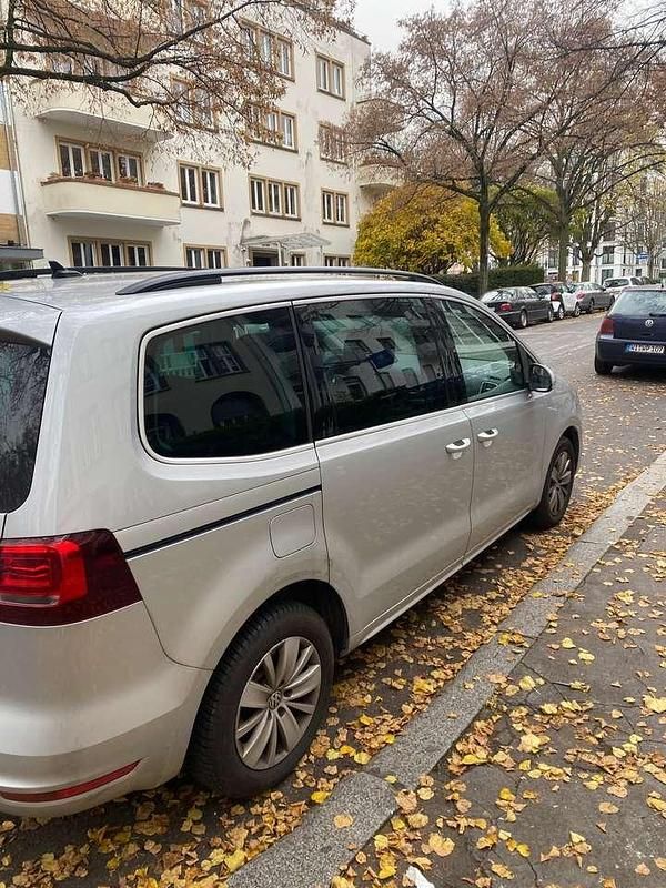 Gebraucht VW Sharan Allstar 150 PS (110 kW) 2016 Silber Van / Kleinbus