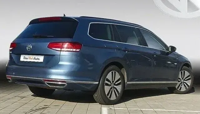 Gebraucht VW Passat GTE 218 PS (160 kW) 2018 Blau Kombi