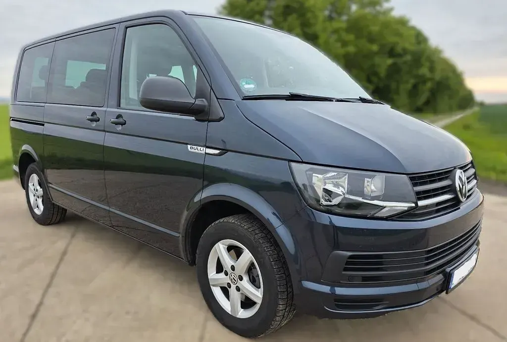 Gebraucht VW Multivan 150 PS (110 kW) 2016 Blau Van / Kleinbus