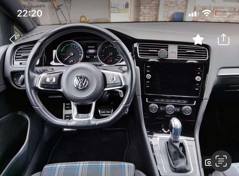Gebraucht VW Golf VII GTE 150 PS (110 kW) 2017 Blau Limousine