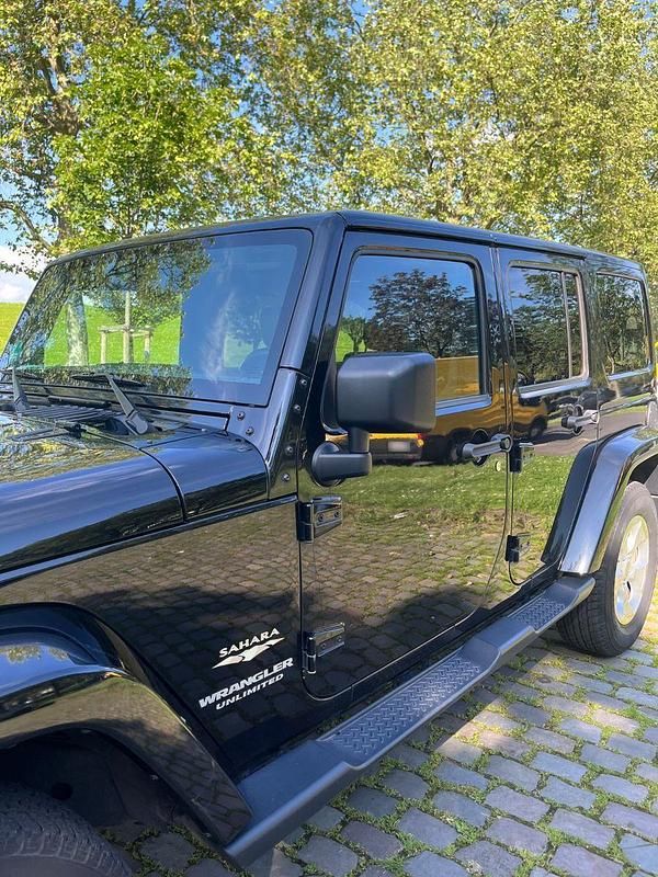 Gebraucht Jeep Wrangler Sahara 200 PS (147 kW) 2015 Schwarz SUV