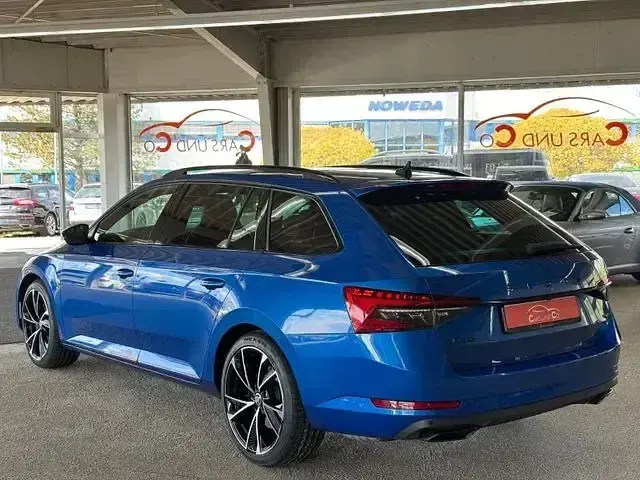 Gebraucht Skoda Superb SportLine 272 PS (200 kW) 2020 Blau Kombi
