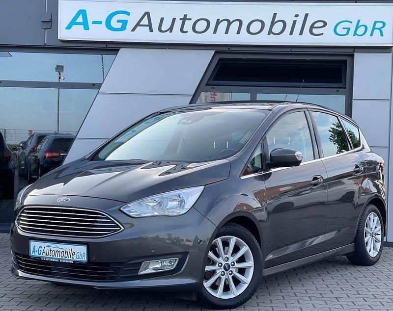Grau Gebraucht 2016 Ford C-MAX Titanium Van / Kleinbus | 11.900 € (Etwas zu teuer) - Bild 1/4