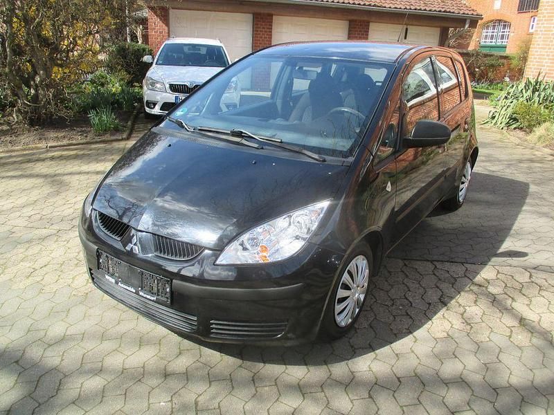 Gebraucht Mitsubishi Colt Inform 75 PS (55 kW) 2008 Schwarz Van / Kleinbus