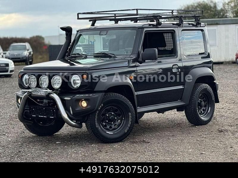 Schwarz Gebraucht 2024 Suzuki Jimny Comfort SUV | 31.490 € (Etwas zu teuer) - Bild 1/4