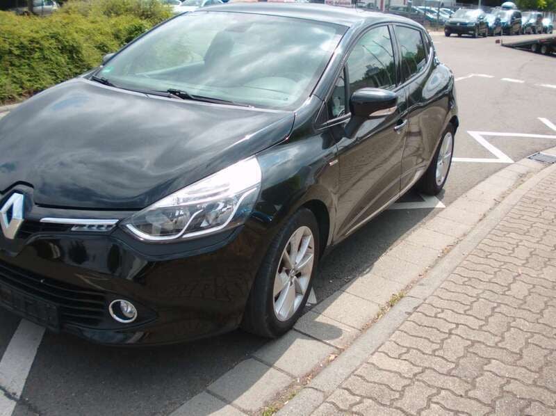 Schwarz Gebraucht 2015 Renault Clio IV LIMITED Kleinwagen | 4.200 € (Superpreis) - Bild 1/4