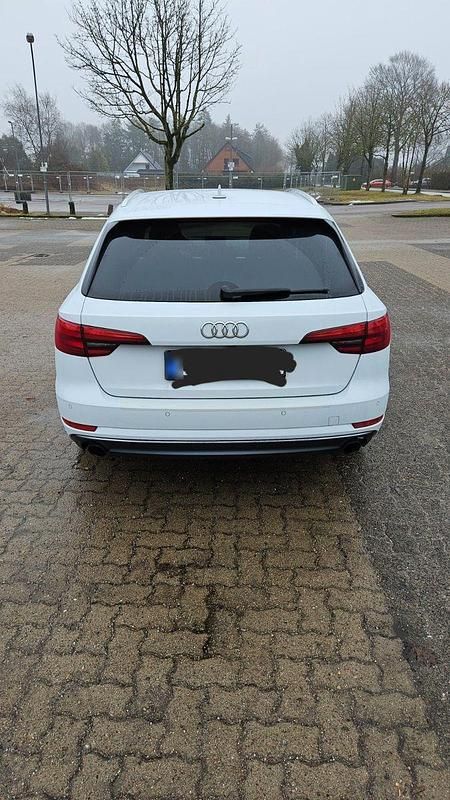 Gebraucht Audi A4 Sport 190 PS (139 kW) 2016 Weiß Kombi