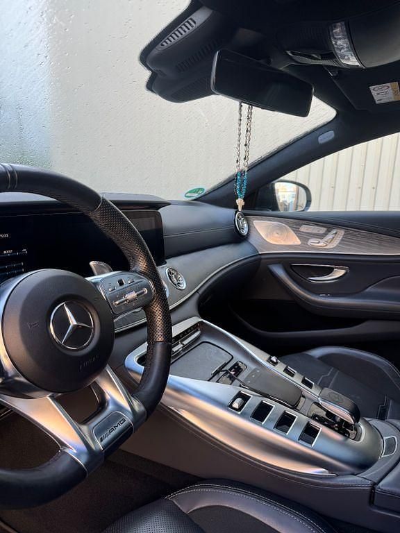 Weiß Gebraucht 2019 Mercedes AMG GT 63 AMG Coupé | 89.250 € (Fairer Preis) - Bild 1/4