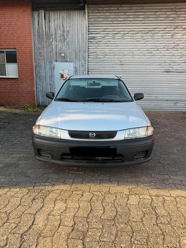 Second-hand Mazda 323F 73 CP (53 kW) 1998 Gri Hatchback