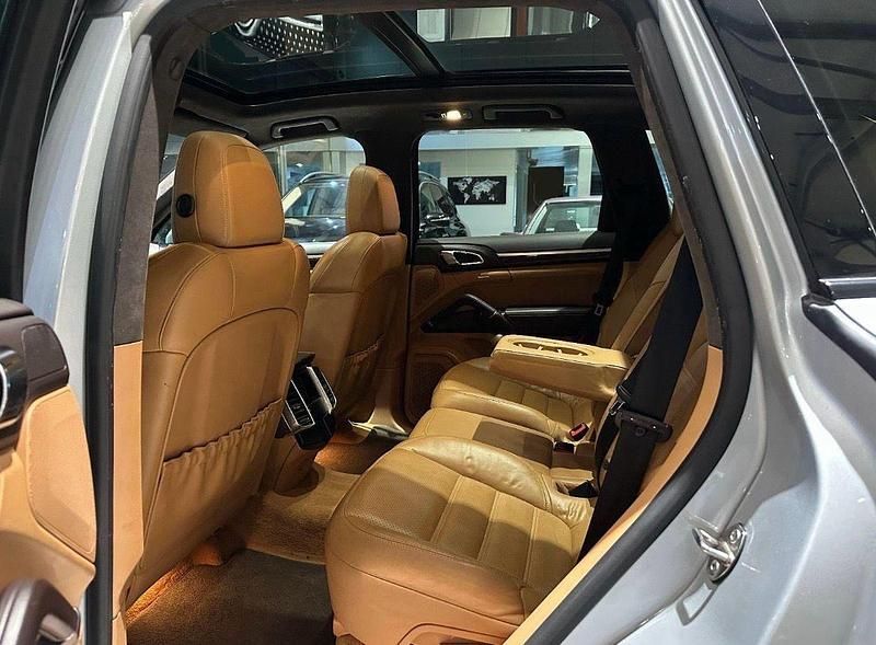 Gebraucht Porsche Cayenne GTS 420 PS (308 kW) 2012 Grau SUV