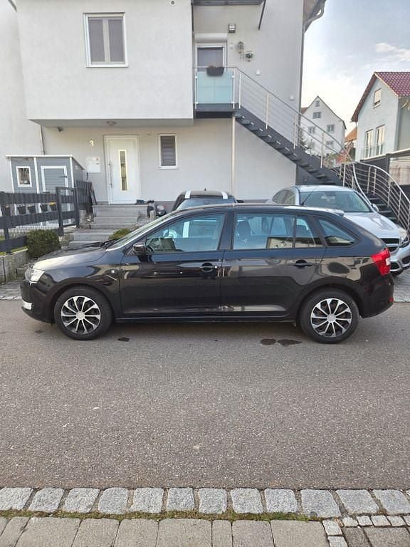 Gebraucht Skoda Rapid Ambition 86 PS (63 kW) 2013 Schwarz Kleinwagen